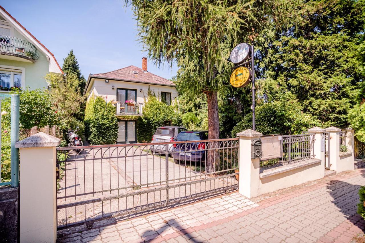 Nymphea Villa Heviz Exterior photo